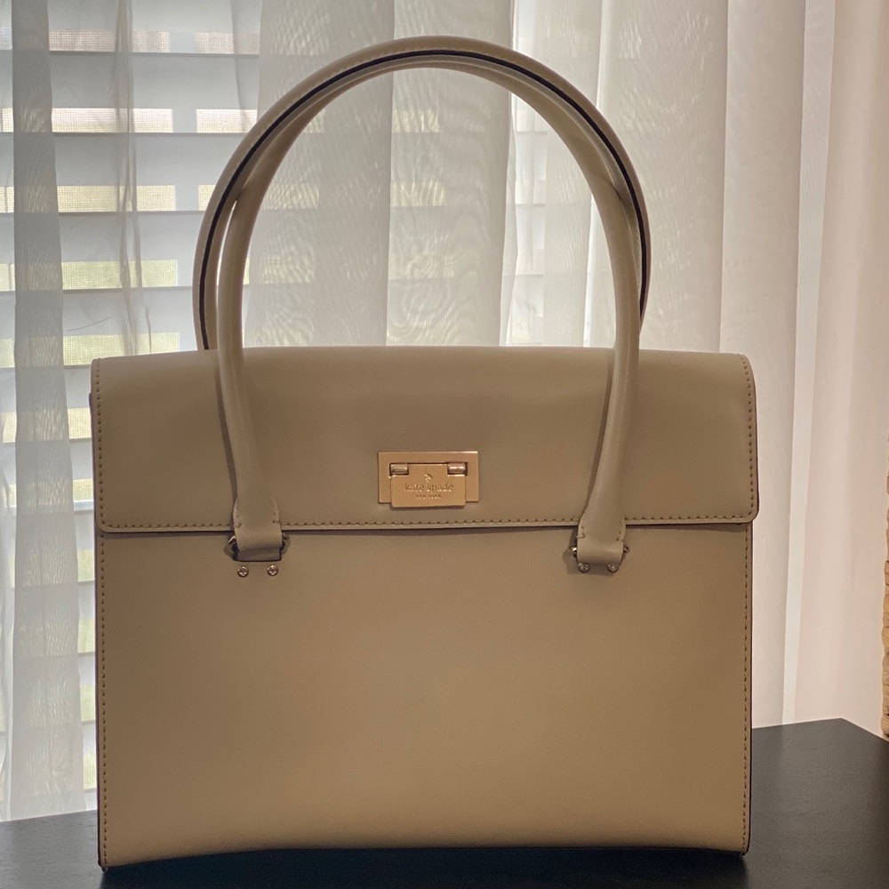 Kate Spade New York Purse.